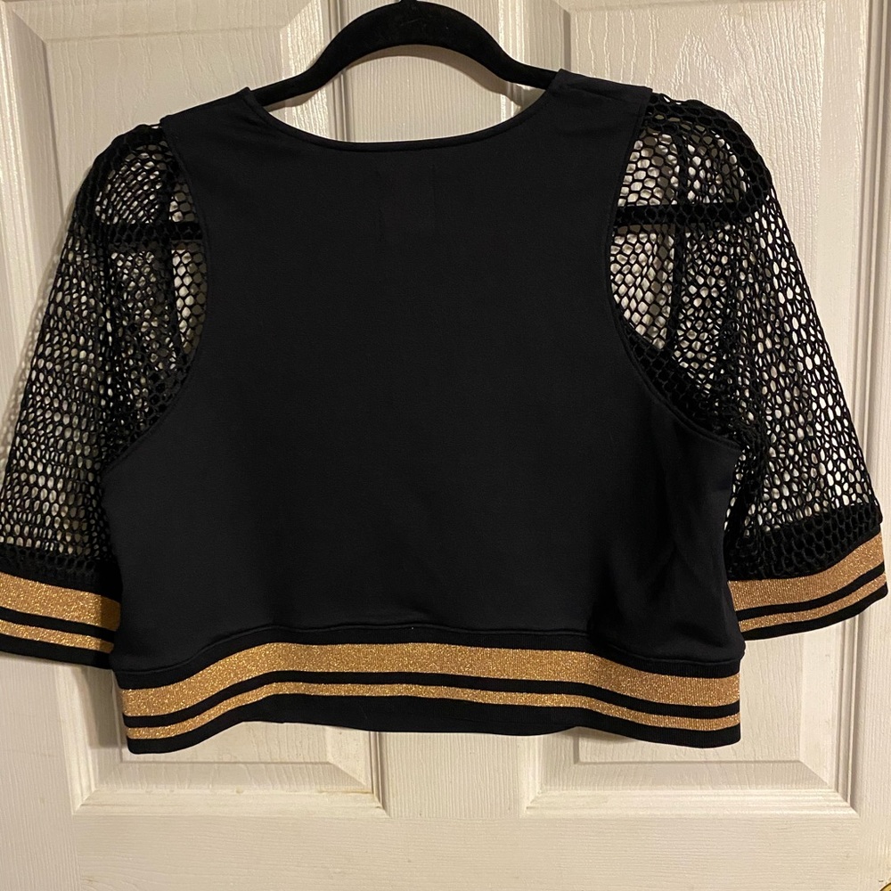 NWOT Lime and Vines jogger top, Black with Rose Gold!  Size M.  Mesh sleeves